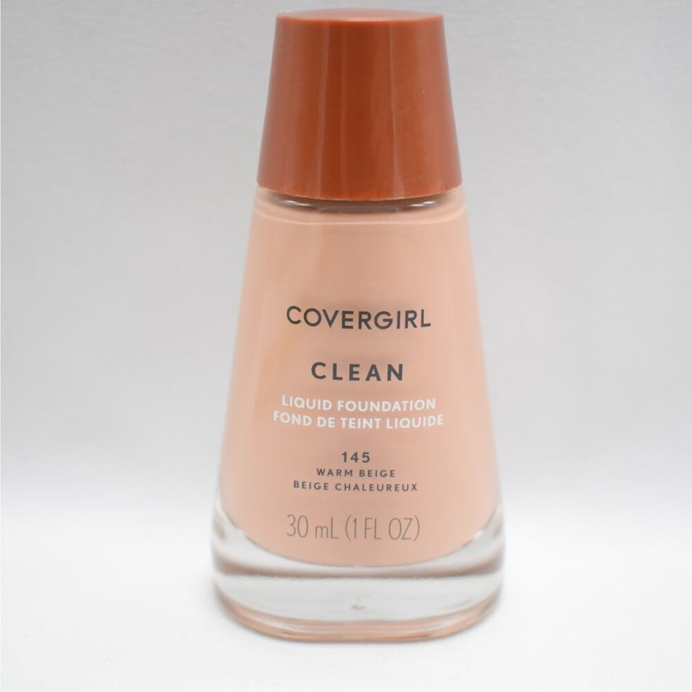 CoverGirl Clean Liquid Foundation Makeup 145 Warm Beige 1 FL Oz 30 mL NEW